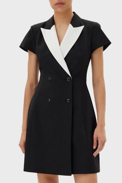 Черное коктейльное платье на пуговицы фото 0 Черное коктейльное платье на пуговицы