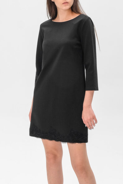 Черное платье с кружевной вставкой на спине фото 0 Черное платье с кружевной вставкой на спине