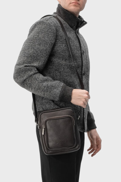 Чоловіча шкіряна сумка коричневого кольору фото 1 Чоловіча шкіряна сумка коричневого кольору