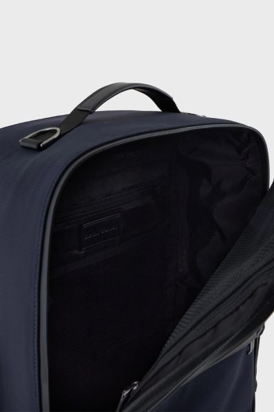 Мужской рюкзак темно-синего цвета