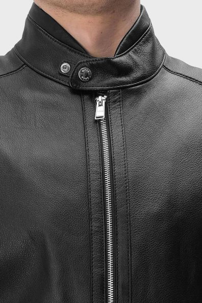 Мужская черная кожаная куртка